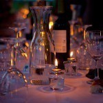 Gedekte tafel op een bruiloft catering opdracht